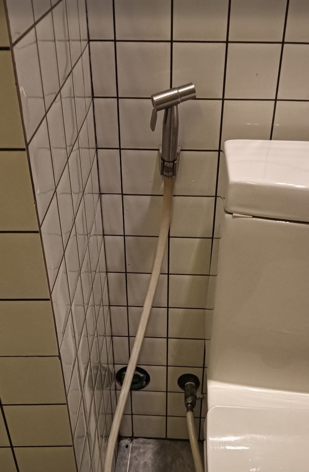 Meet the bum gun. Pro tip: check the pressure first. Trust me.