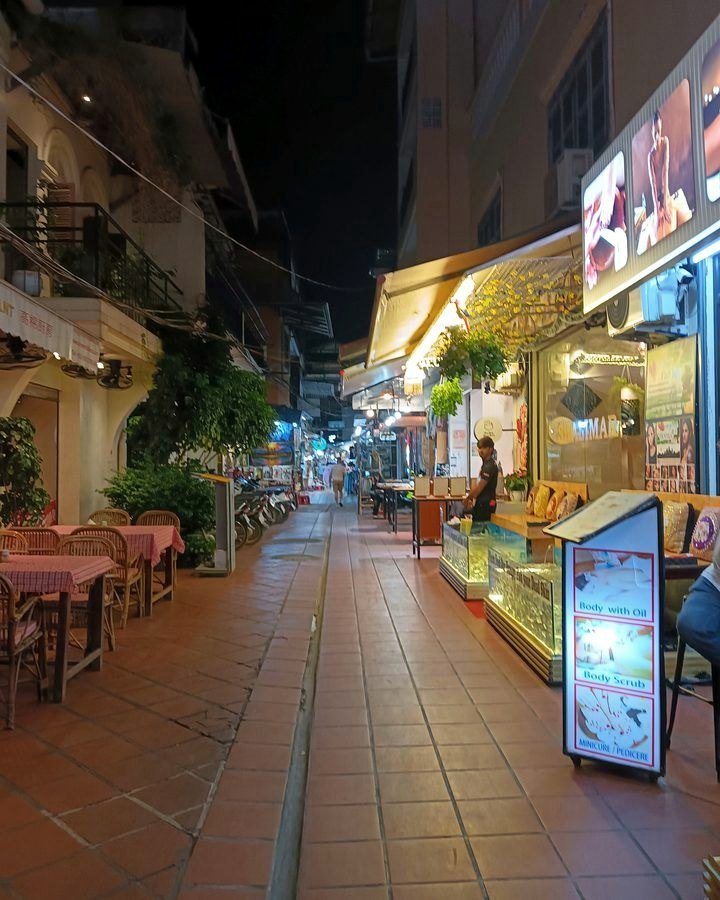 Evening strolls and $3 massages